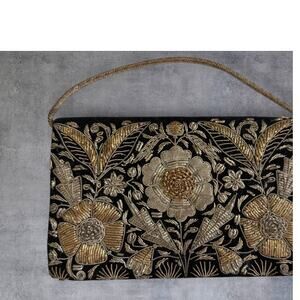 Vintage 1970-80 Black Velvet w/Gold Metallic Embroidered Floral India Clutch